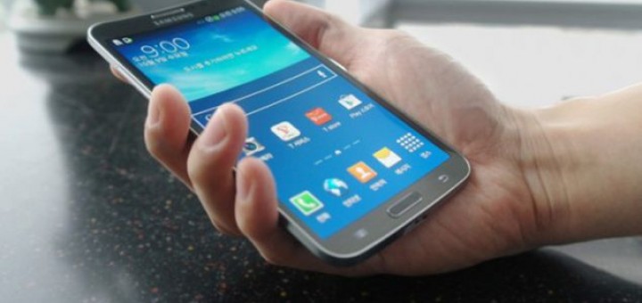 Sources close to Samsung revealed the possibility for a smartphone with wraparound display coming up next year