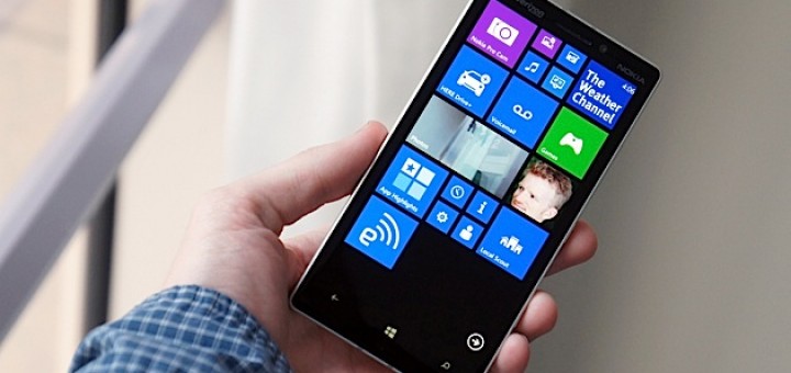 Nokia Lumia Icon hands on video